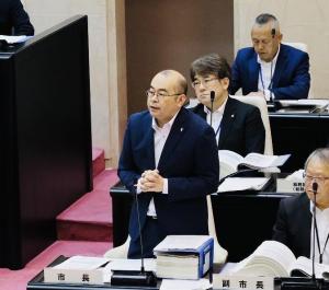 議会でのやり取りのなかで