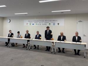 被害者支援条例調印式1