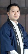 講師