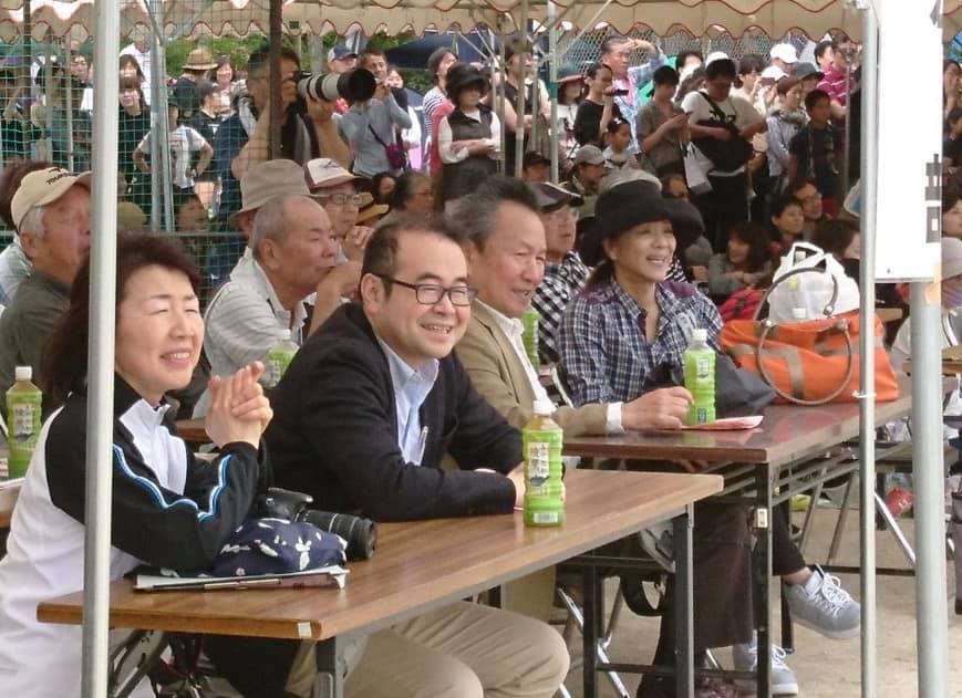 中学校運動会激励の様子