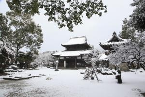 戒壇院（雪）1