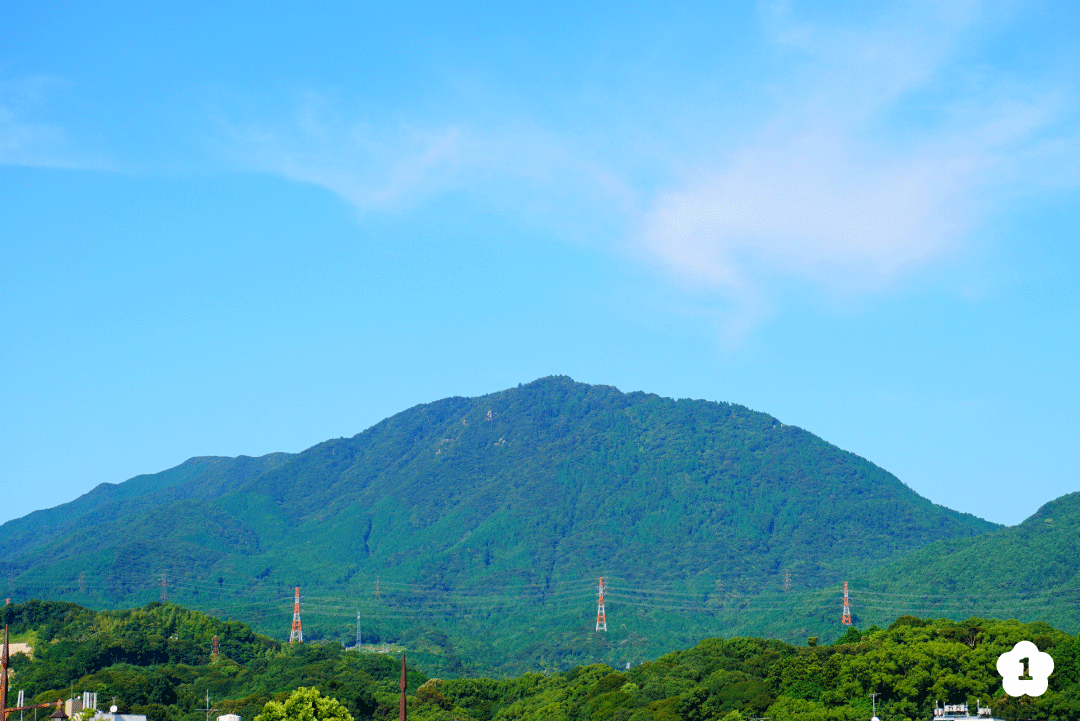 宝満山全景