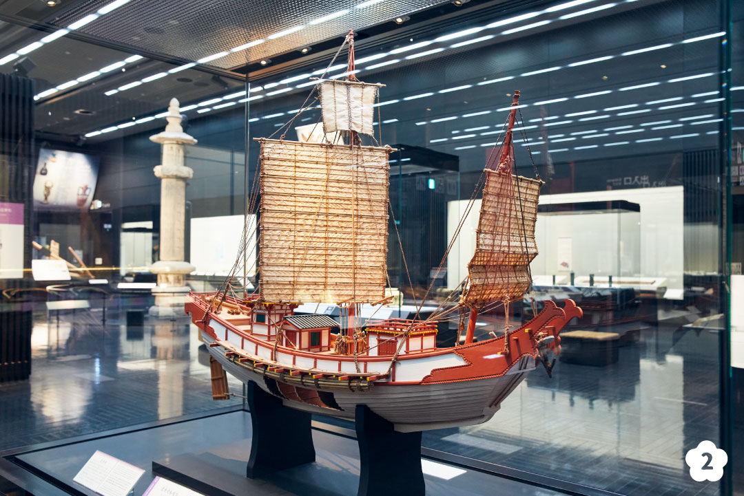遣唐使船の模型